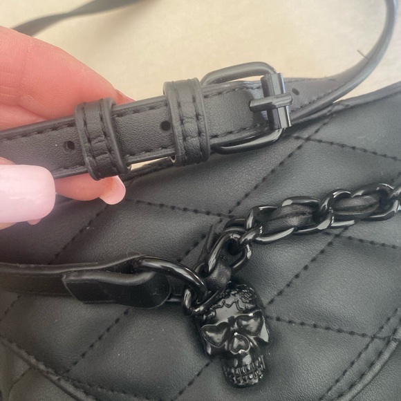 BETSEY JOHNSON Quilted Skull Accent Bag by Never Used! SO SO WELL MADE AND CUTE! - Picture 10 of 14